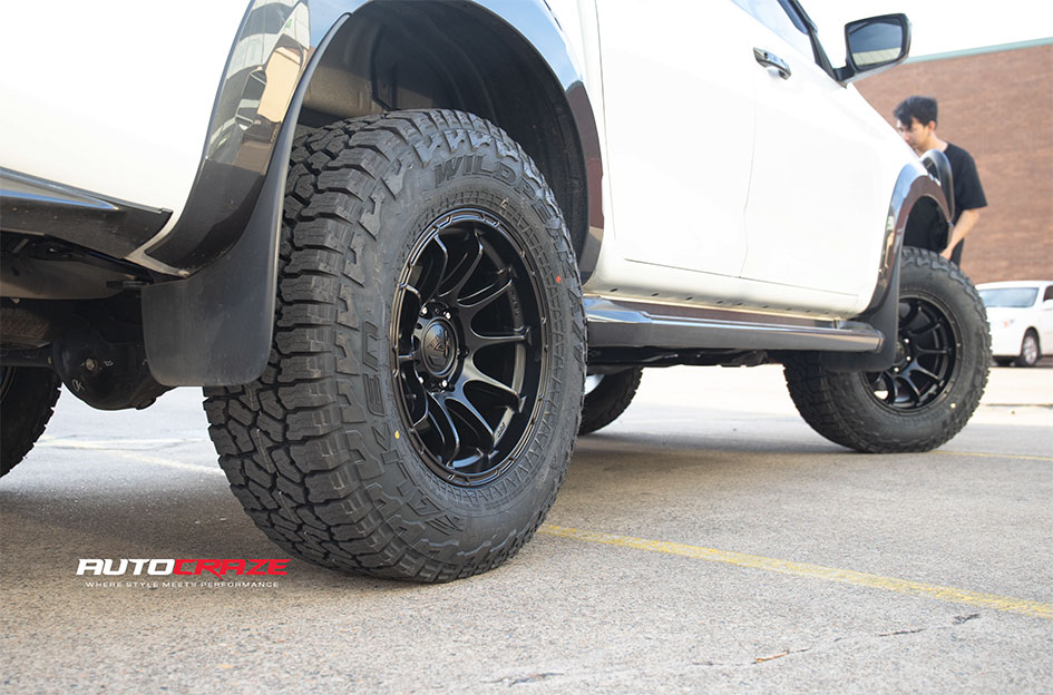 ISUZU DMAX FUEL VARIANT MATTE BLACK