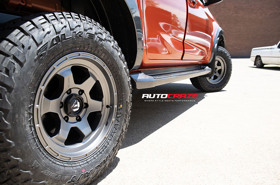 ISUZU DMAX FUEL SHOK D665 ANTHRACITE 