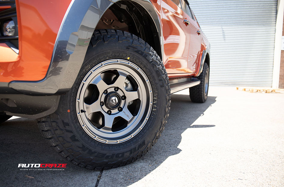 ISUZU DMAX FUEL SHOK D665 ANTHRACITE 