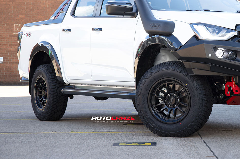ISUZU DMAX KMC WRATH SATIN BLACK