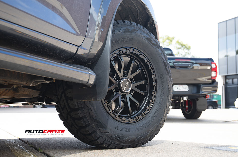 ISUZU DMAX NOMAD N133 SATIN BLACK