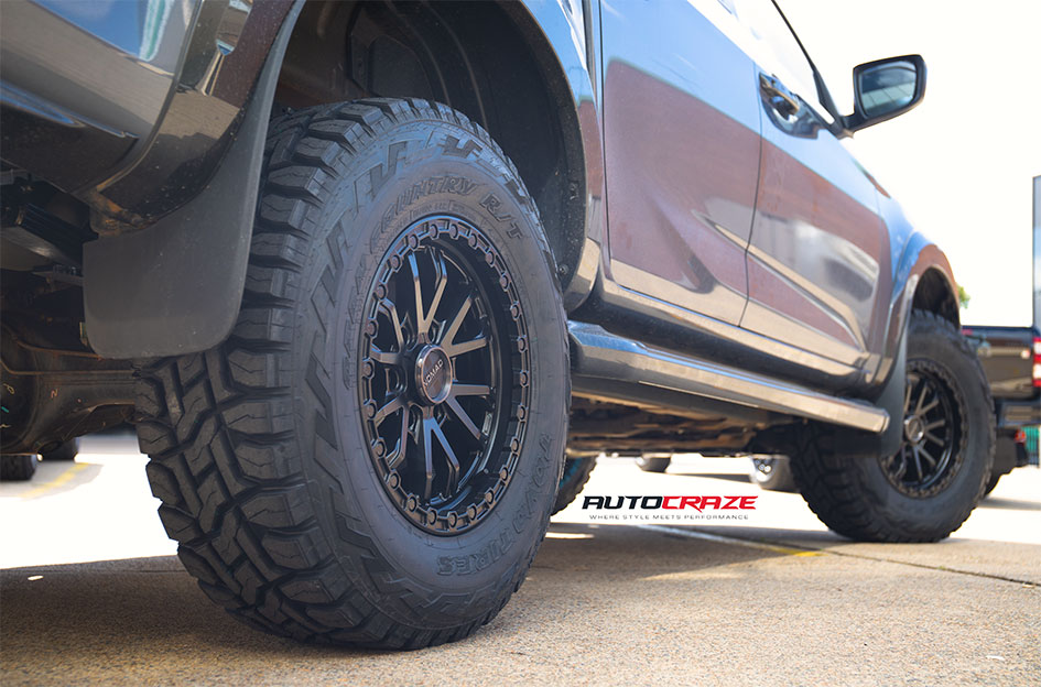 ISUZU DMAX NOMAD N133 SATIN BLACK