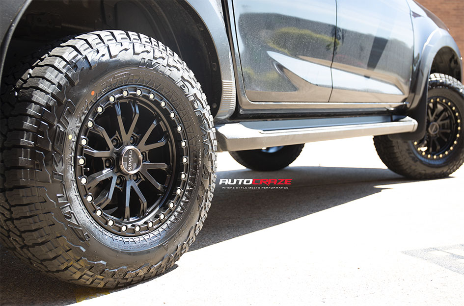 ISUZU DMAX NOMAD N133 SATIN BLACK 