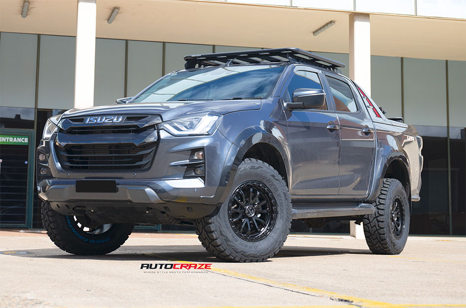 ISUZU DMAX NOMAD N133 SATIN BLACK