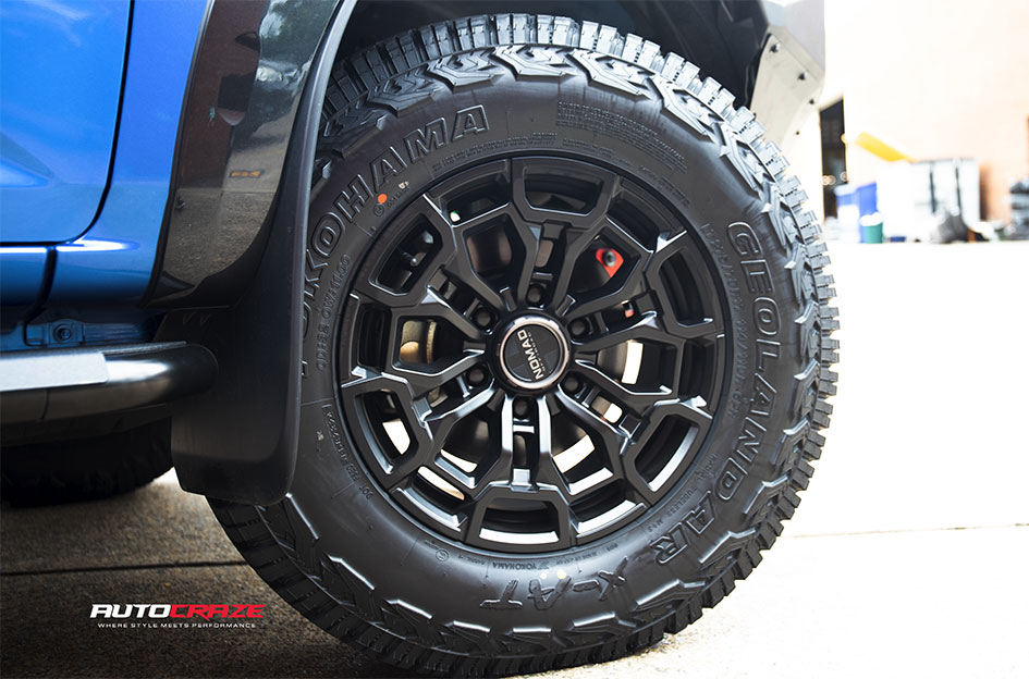 ISUZU DMAX NOMAD N162 SATIN BLACK 