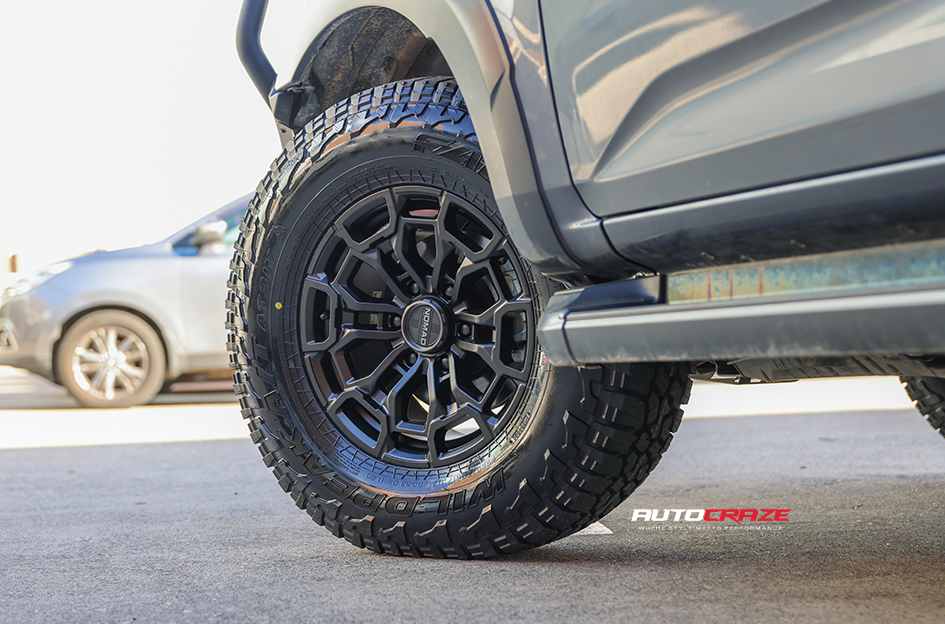 ISUZU DMAX NOMAD N162 SATIN BLACK