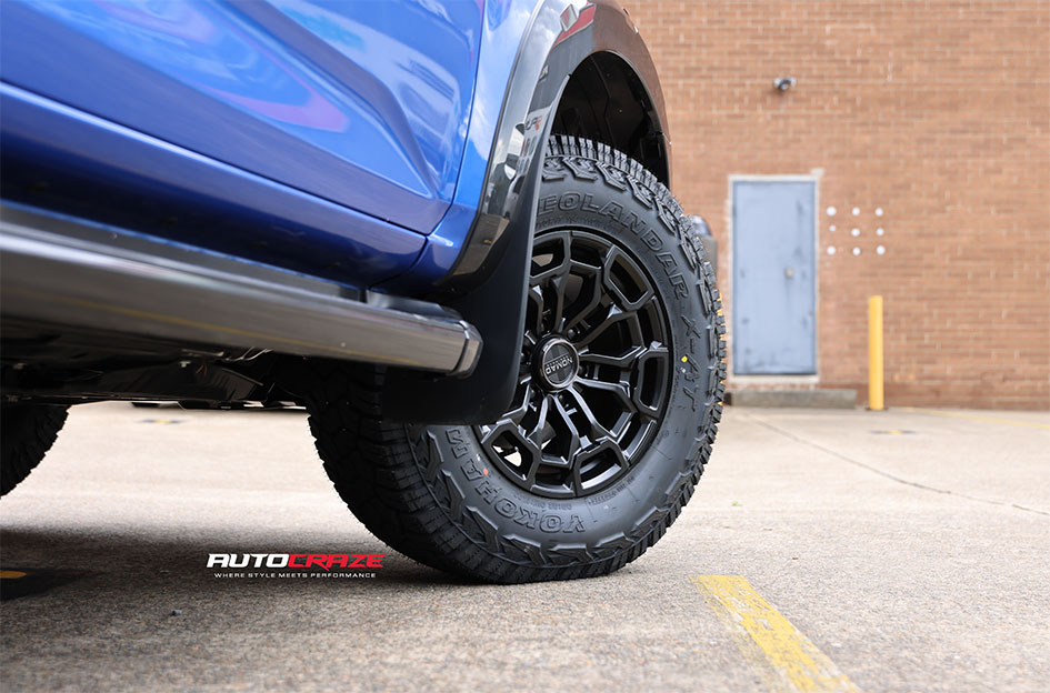 ISUZU DMAX NOMAD N162 SATIN BLACK