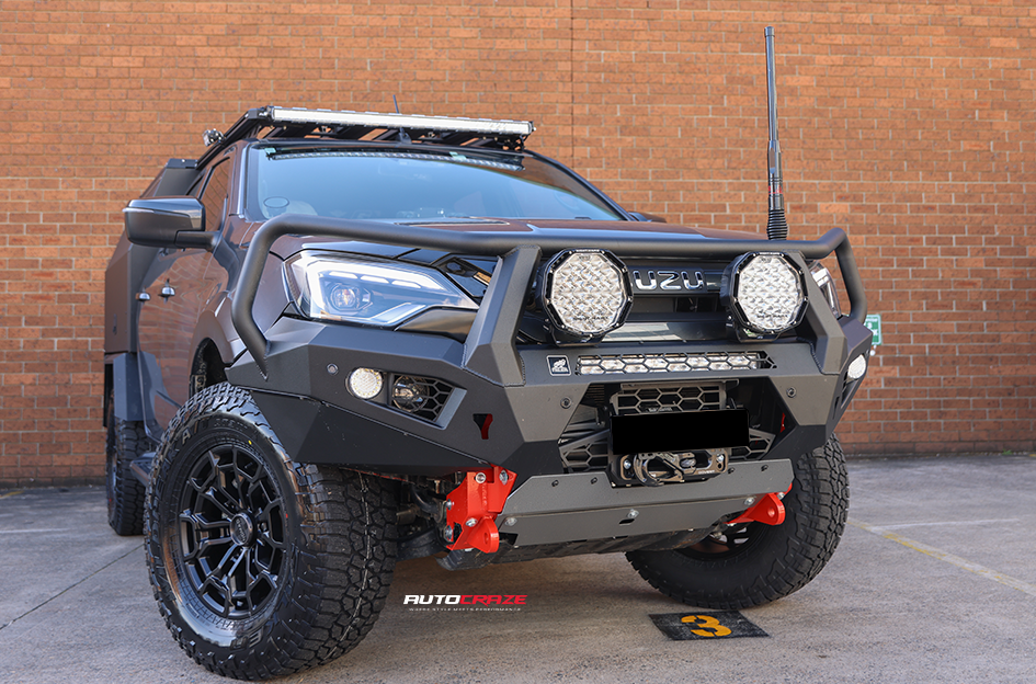 ISUZU DMAX NOMAD N162 SATIN BLACK