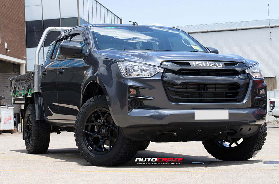 ISUZU DMAX NOMAD SABBATH MATTE BLACK 