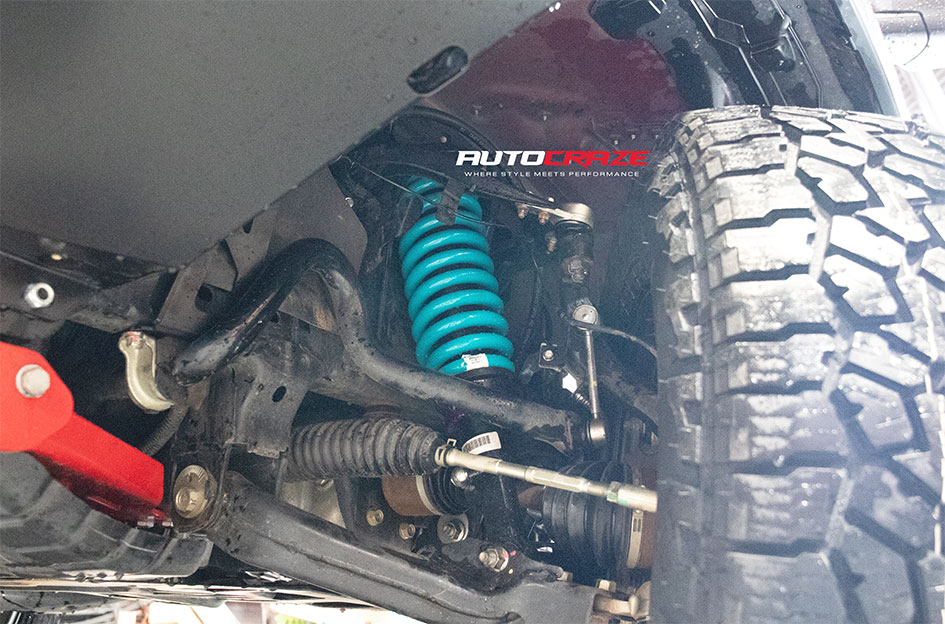 ISUZU DMAX NOMAD VICTIM GUN METAL BLACK RING
