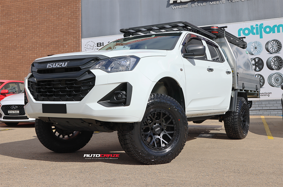 ISUZU DMAX ROH CRAWLER MATT BLACK
