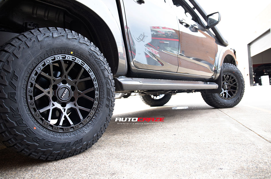 ISUZU DMAX ROH CRAWLER MATT BLACK 