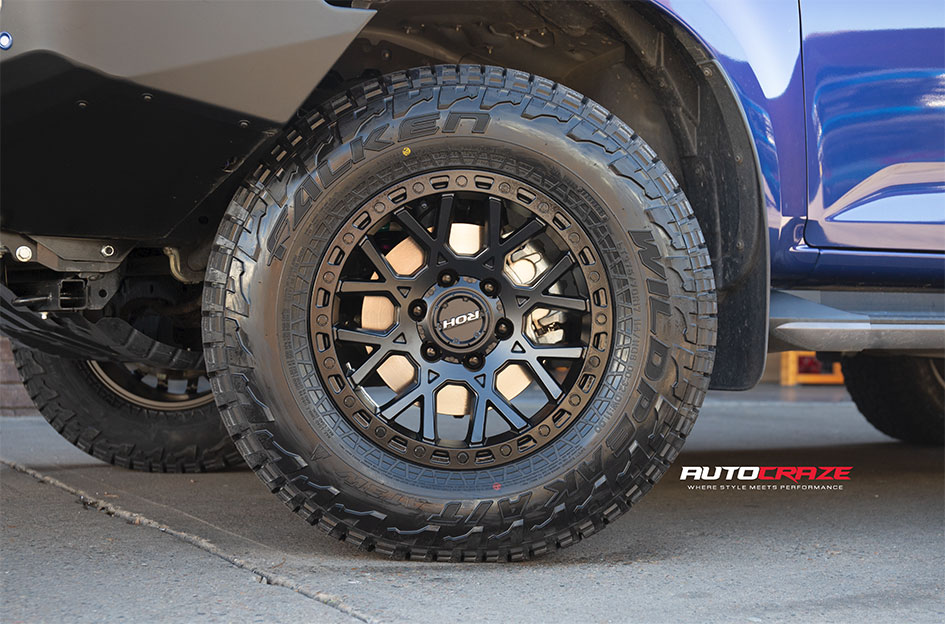 ISUZU MUX ROH CRAWLER MATT BLACK 