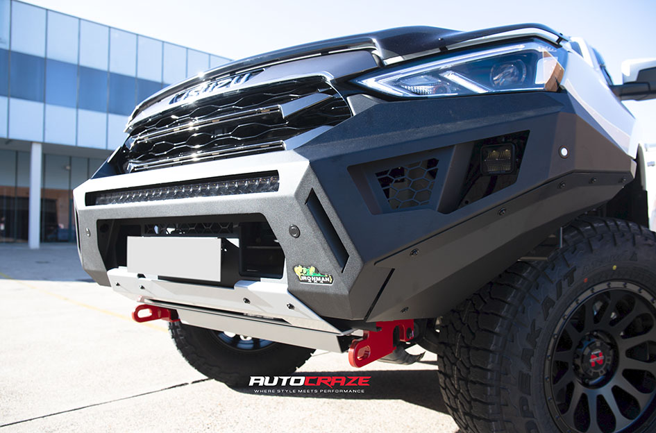 ISUZU MUX NOMAD VICTIM MATTE BLACK