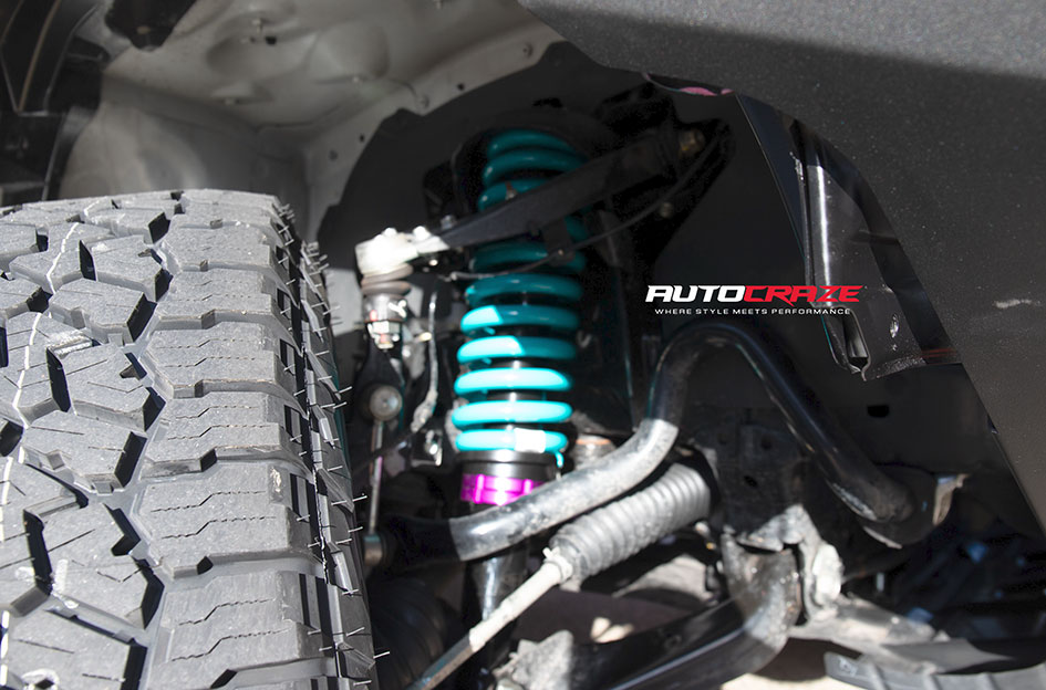 ISUZU MUX NOMAD VICTIM MATTE BLACK