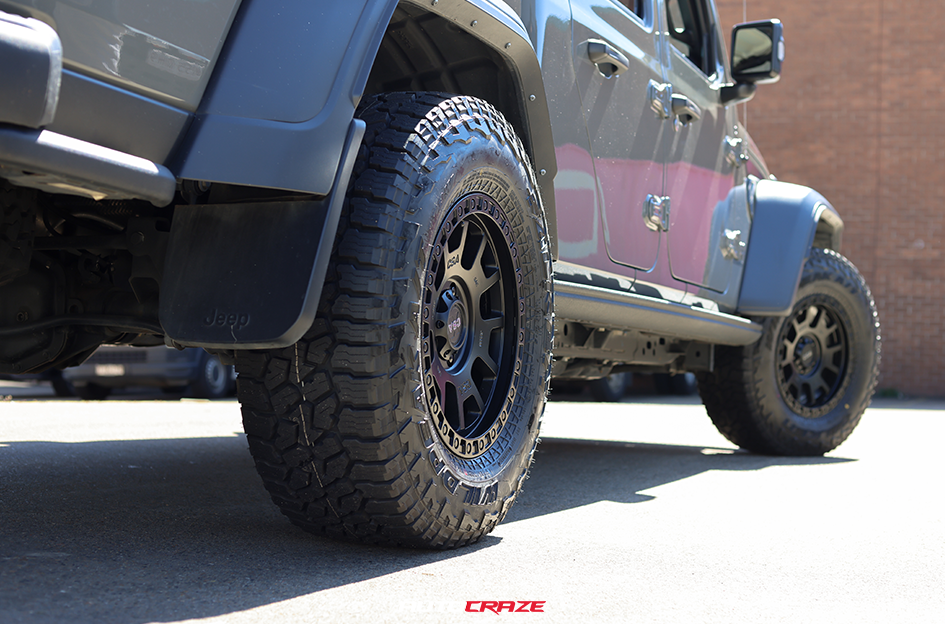 JEEP GLADIATOR CSA KINETIC SATIN BLACK