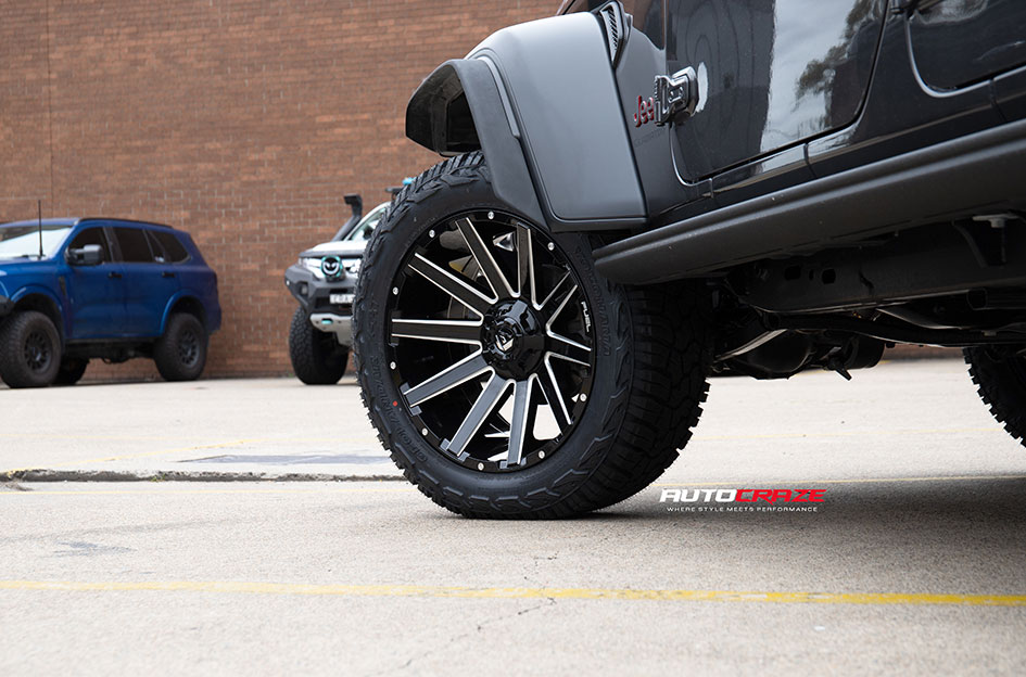 JEEP GLADIATOR FUEL CONTRA MATTE BLACK MILLED