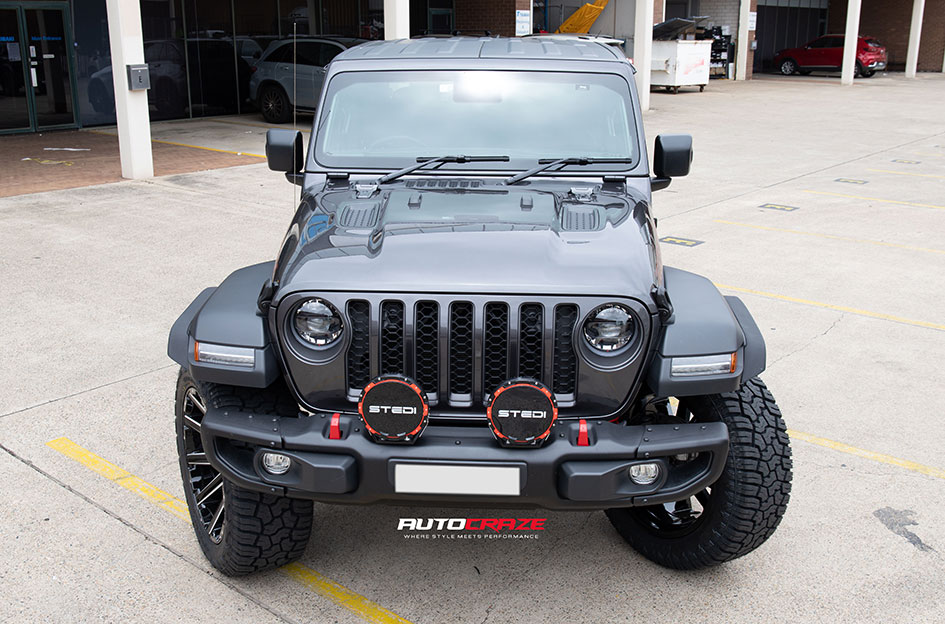 JEEP GLADIATOR FUEL CONTRA MATTE BLACK MILLED