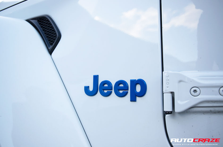 JEEP GLADIATOR FUEL OXIDE DARK BLUE