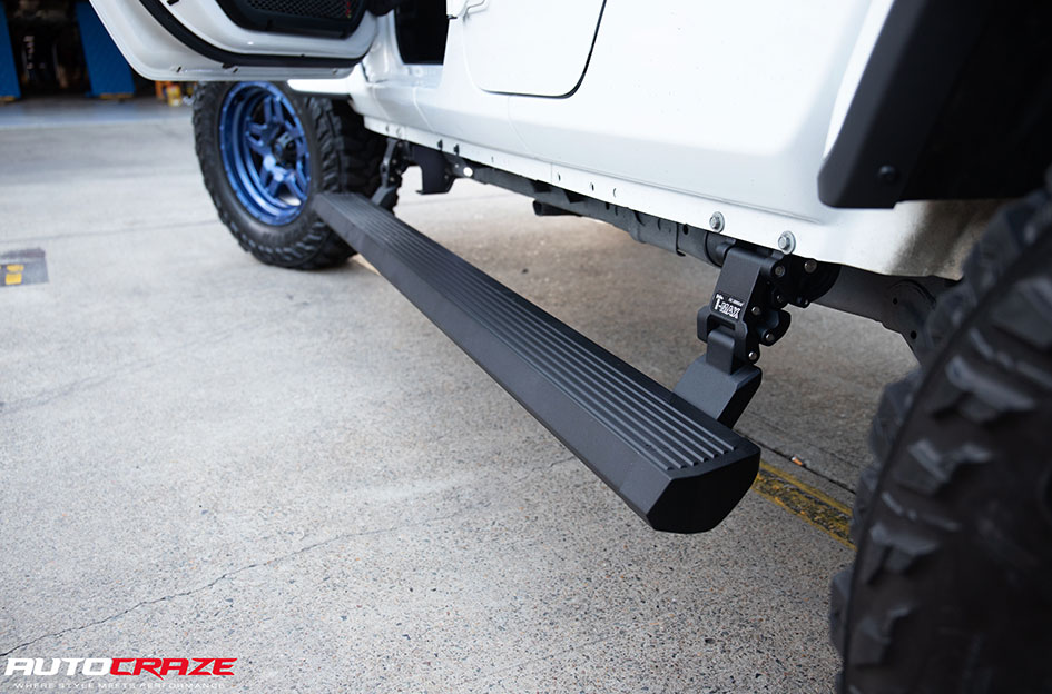 JEEP GLADIATOR FUEL OXIDE DARK BLUE