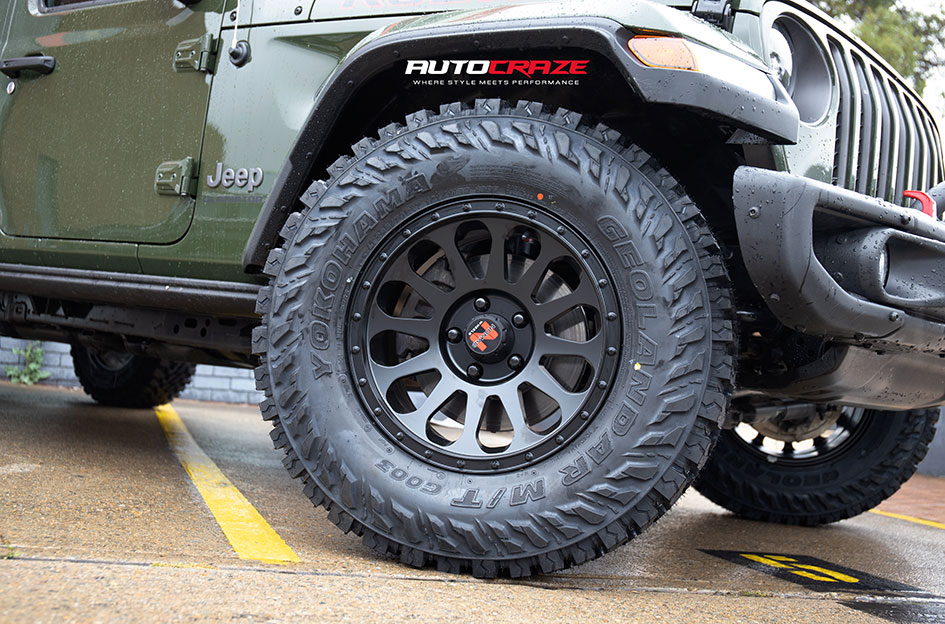 JEEP GLADIATOR NOMAD VICTIM MATTE BLACK 