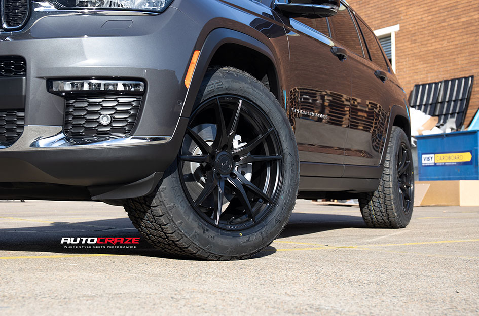JEEP GRAND CHEROKEE KOYA SF06 SATIN BLACK