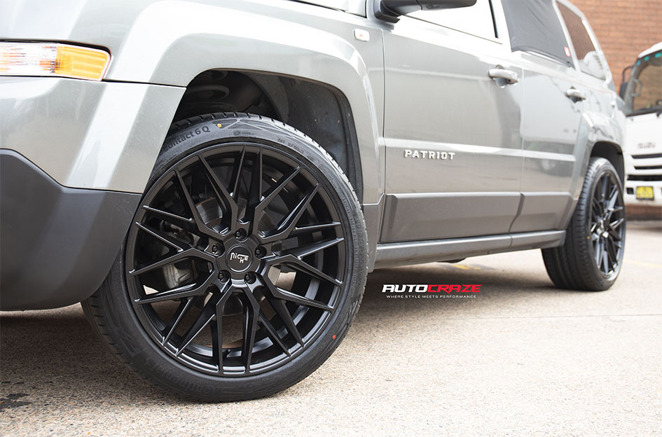 JEEP PATRIOT NICHE GAMMA GLOSS BLACK