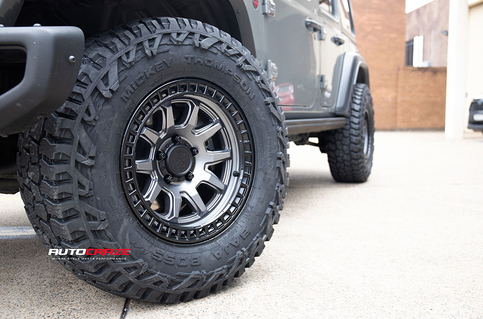 JEEP WRANGLER BLACK RHINO CALICO GUNMETAL W/ BLACK LIP