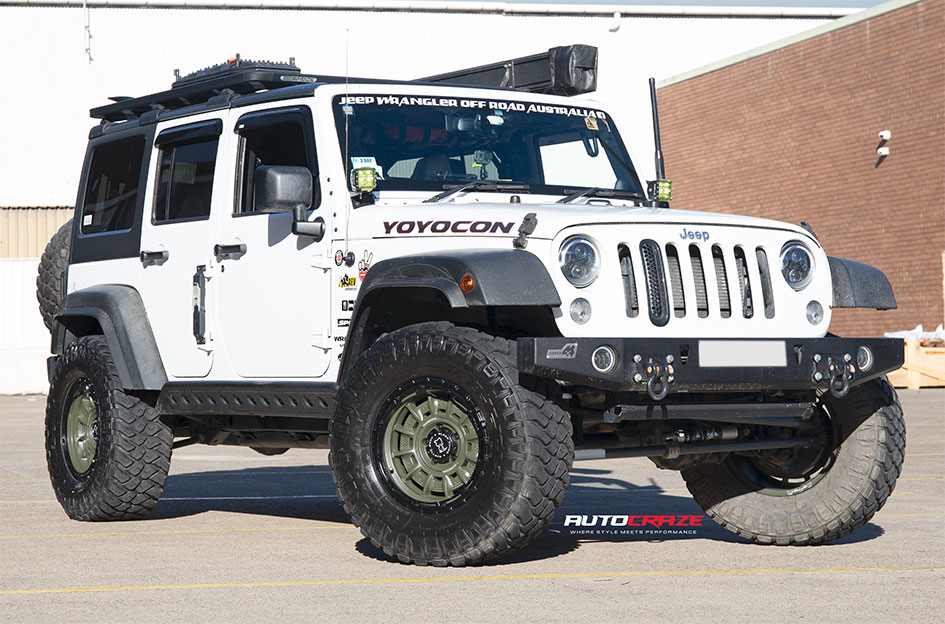 JEEP WRANGLER BLACK RHINO LEGION OLIVE DRAB GREEN W/ BLACK LIP