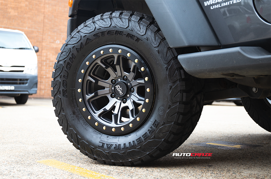 JEEP WRANGLER DIRTY LIFE DT1 SATIN GRAPHITE BLACK LIP
