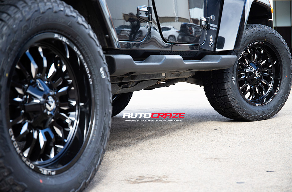 JEEP WRANGLER FUEL ARC D795 GLOSS BLACK MILLED 