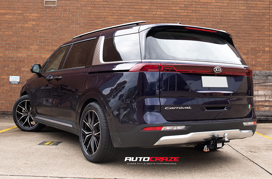 KIA CARNIVAL ENKEI SP77 GLOSS BLACK POLISHED