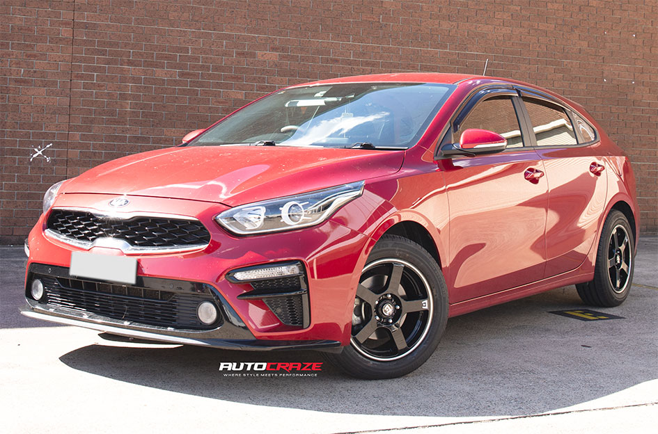 KIA CERATO MOTEGI MR116 GLOSS BLACK MACHINED STRIPE