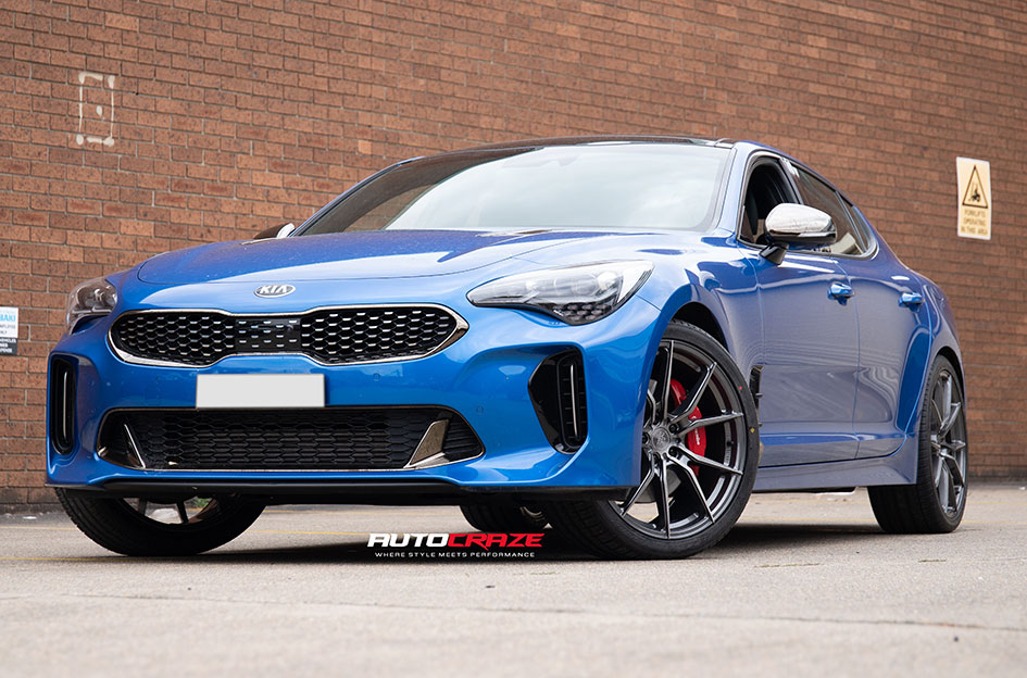 KIA STINGER KING VENOM SILVER 