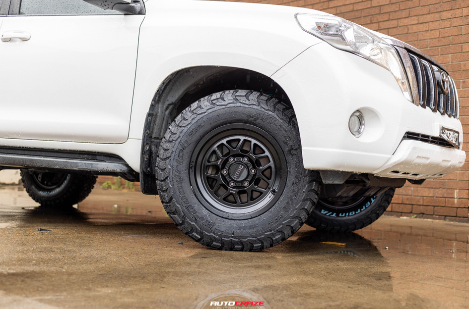 TOYOTA LAND CRUISER PRADO 150 KMC TERRA SATIN BLACK