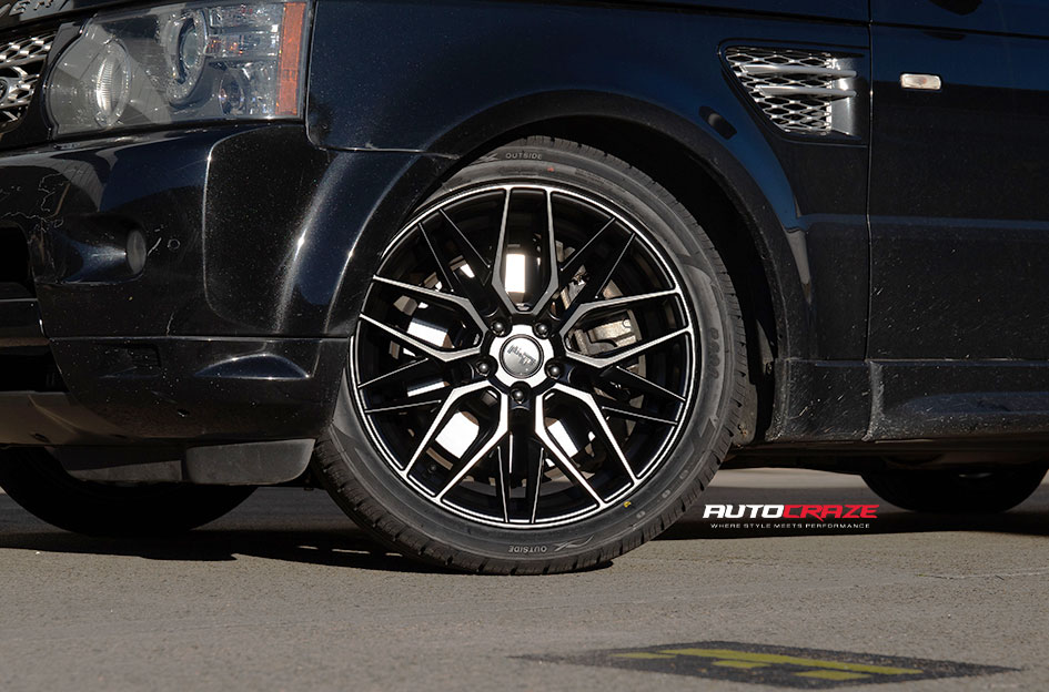 LAND ROVER RANGE ROVER NICHE GAMMA GLOSS BLACK