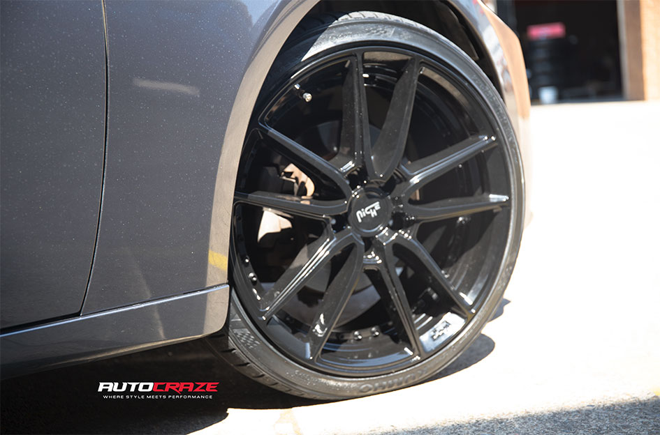 LEXUS IS250 NICHE DFS GLOSS BLACK