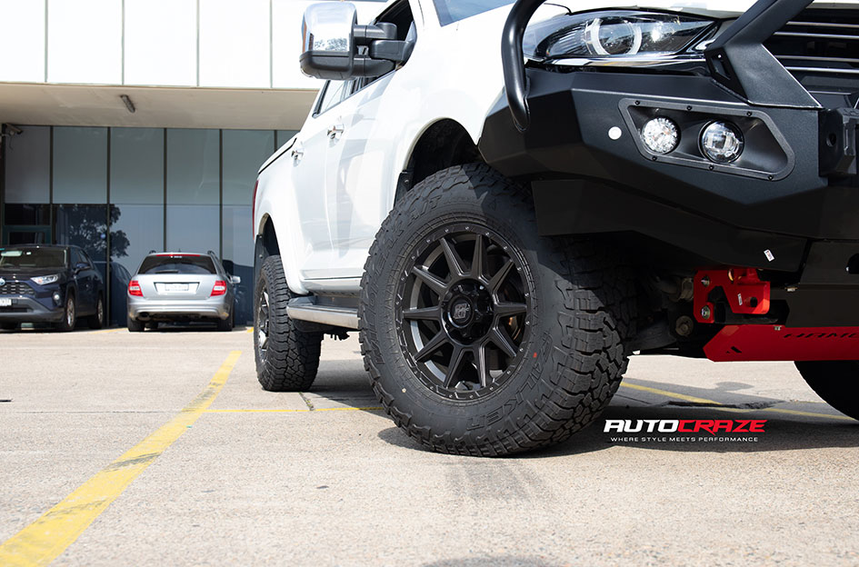 MAZDA BT-50 DIESEL CYCLONE MATT BLACK