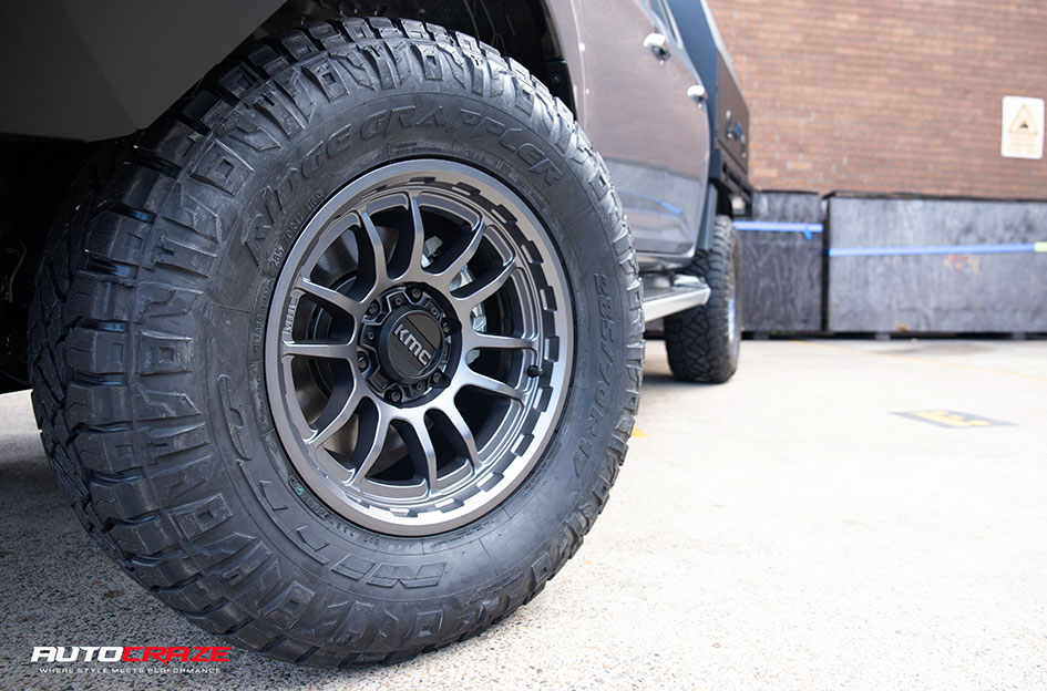 MAZDA BT-50 KMC WRATH MATTE ANTHRACITE 