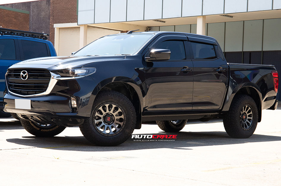 MAZDA BT-50 NOMAD VICTIM GUN METAL BLACK RING