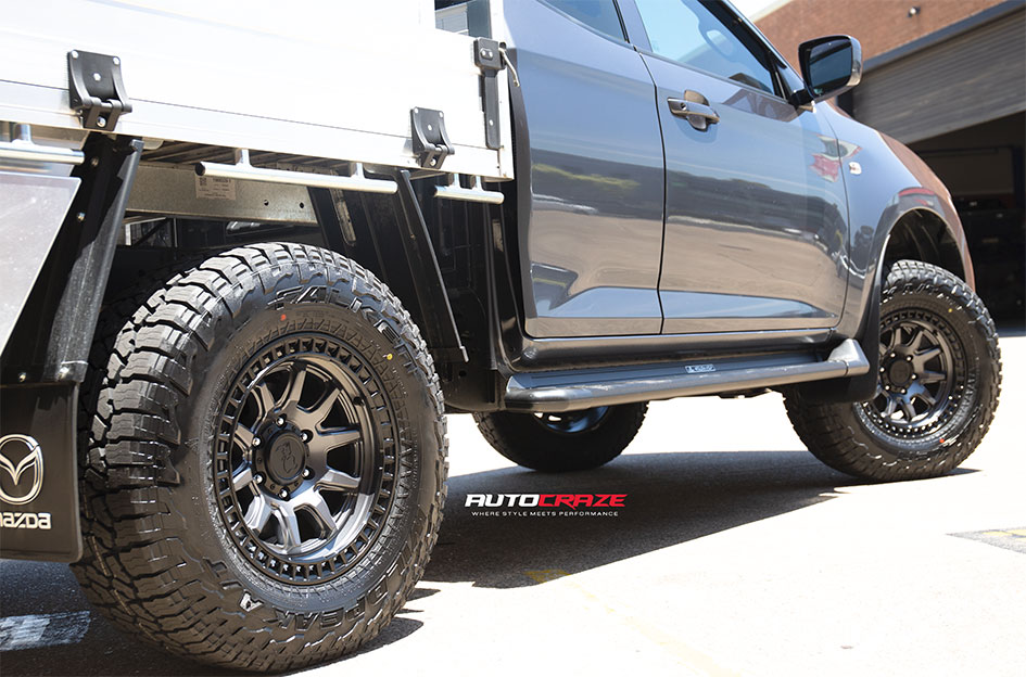 MAZDA BT-50 BLACK RHINO CALICO GUNMETAL W/ BLACK LIP
