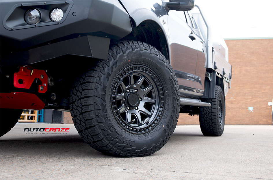 MAZDA BT50 BLACK RHINO CALICO GUNMETAL W/ BLACK LIP