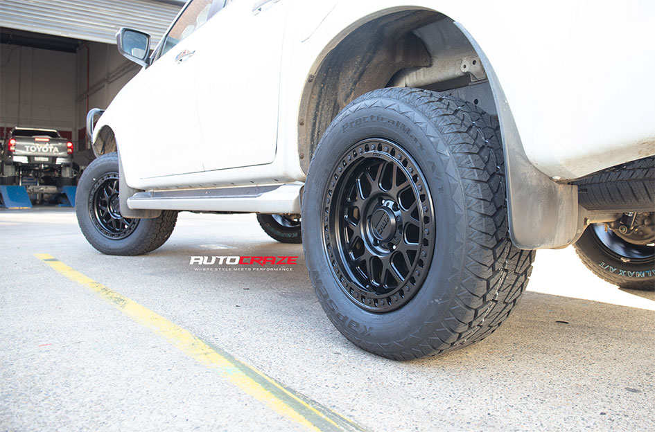MAZDA BT50 KMC GRS SATIN BLACK