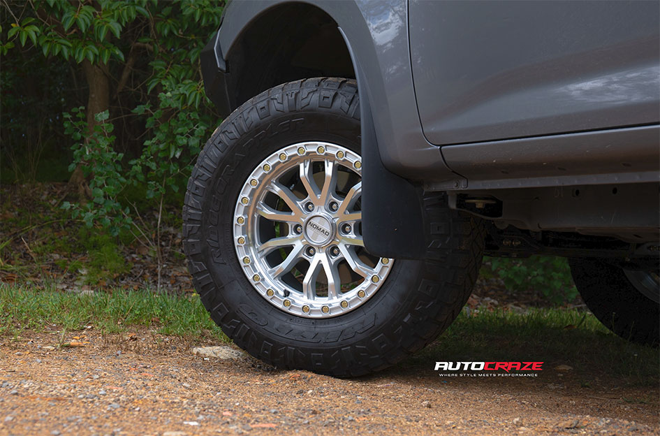 MAZDA BT-50 NOMAD N133 SILVER MACHINED FACE