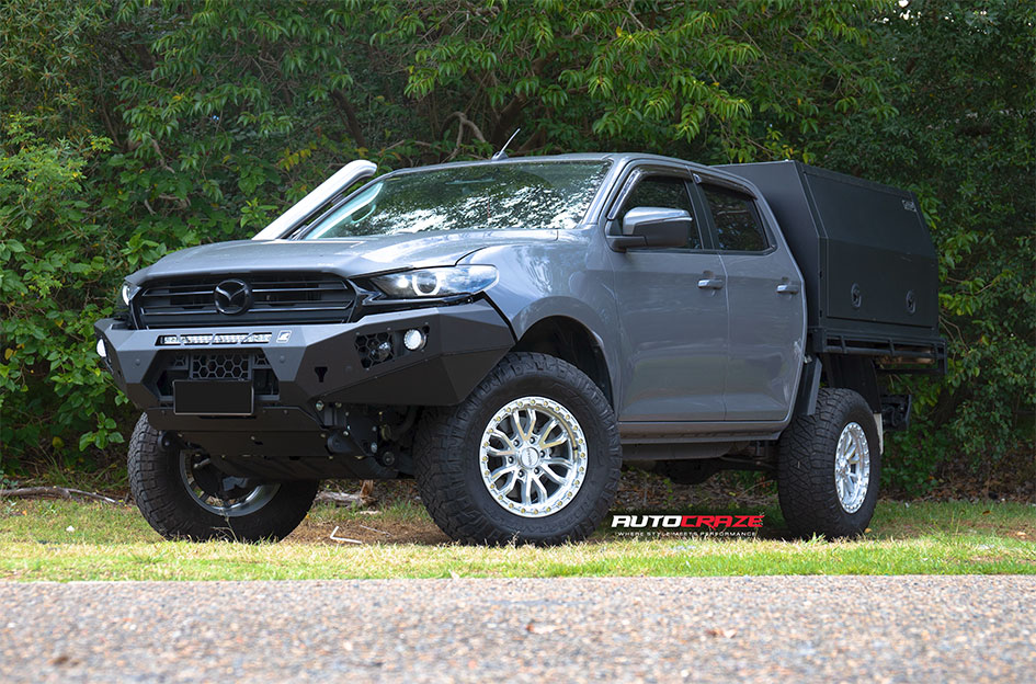 MAZDA BT-50 NOMAD N133 SILVER MACHINED FACE