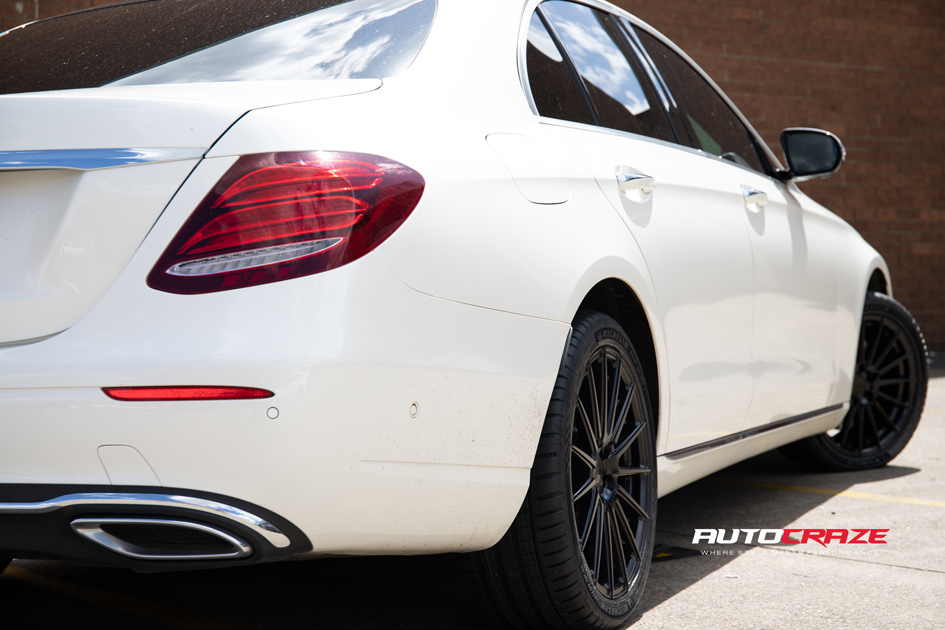 MERCEDES-BENZ E-CLASS KING MILANO SATIN BLACK