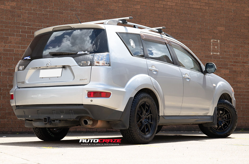 MITSUBISHI OUTLANDER SSW VENOM MATT BLACK 