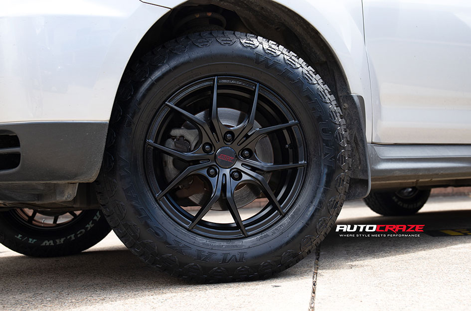 MITSUBISHI OUTLANDER SSW VENOM MATT BLACK 