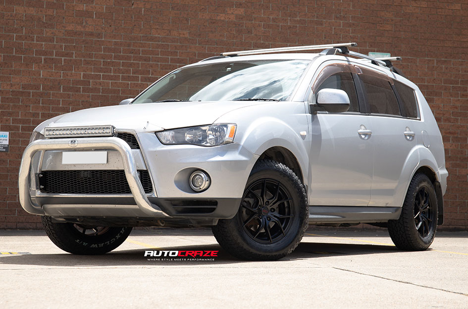 MITSUBISHI OUTLANDER SSW VENOM MATT BLACK 