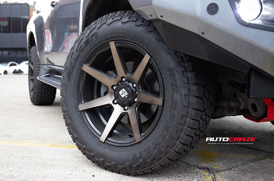 MITSUBISHI PAJERO SPORT DIESEL AVALANCHE MACHINED FACE BLACK MATT DARK TINT